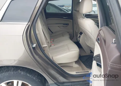 2016 Cadillac Srx Luxury Collection z USA, uszkodzony, nr VIN 3GYFNEE30GS538108